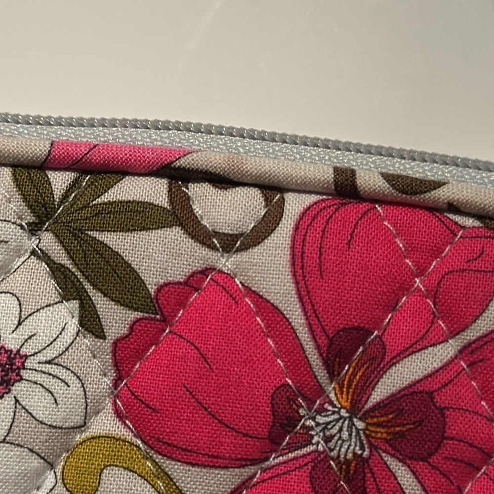 Vera‎ Bradley Quilted Tea Garden Tablet Zip Around Case Sleeve Holder - Picture 4 of 6